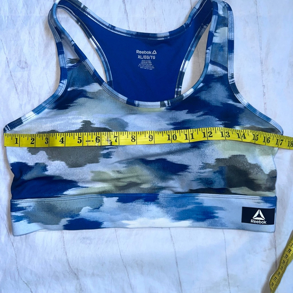 NWOT Women’s XLarge Reebok Blue Camo Padded Sports Bra - Picture 7 of 10
